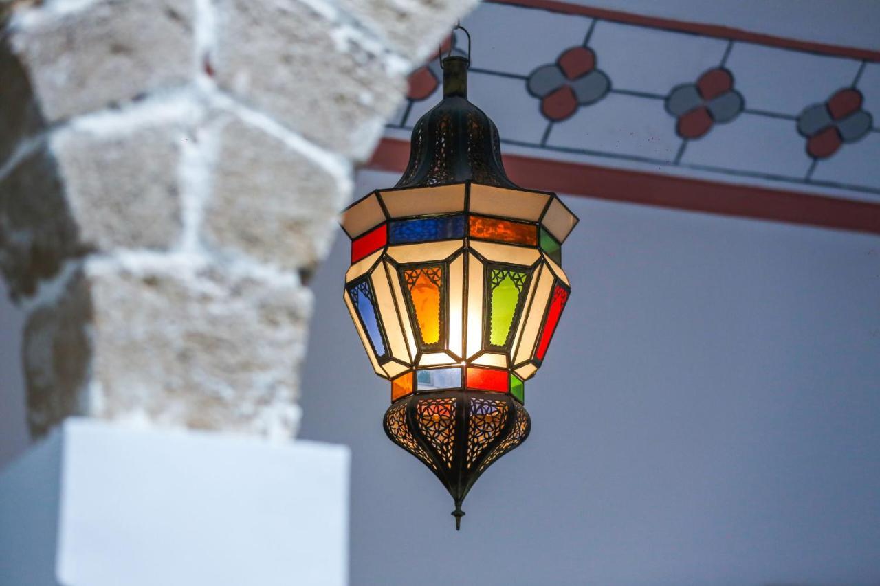 Riad Alech Szavíra Kültér fotó