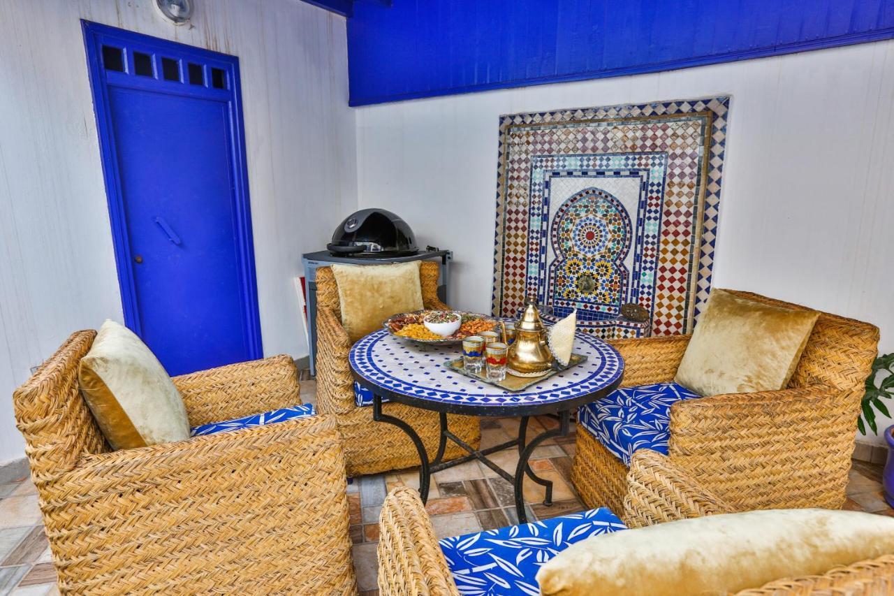 Riad Alech Szavíra Kültér fotó